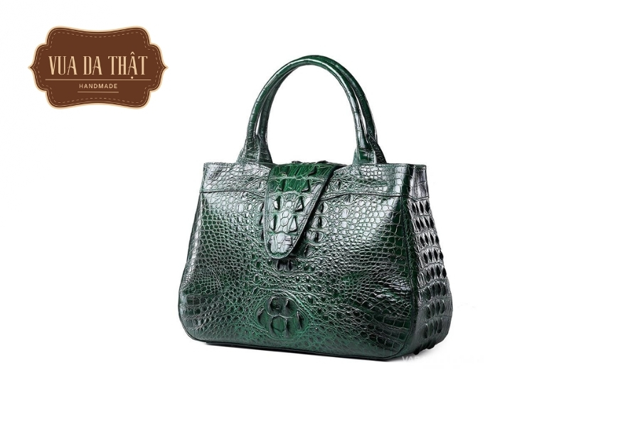 Các nguyên tắc vệ sinh túi cá sấu mà bạn cần phải biết