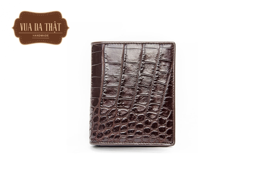 10 Lưu Ý Vàng Khi Mua Đồ Da Cá Sấu Thật Cần Ghi Nhớ Sản phẩm ví được làm từ da bụng cá sấu